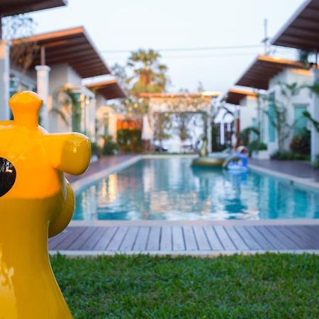 T-Raya Resort Pranburi Eksteriør billede